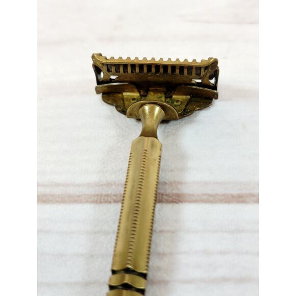 GEM Junior 1912 Vintage Single Edge Safety Razor - Picture 10 of 11
